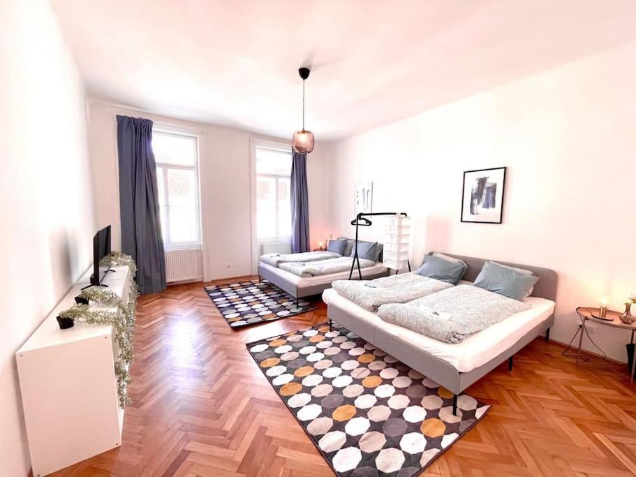 Brand New Spacious & Stylish Aptmt In City-Centre Vienna Esterno foto