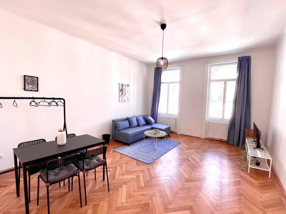 Brand New Spacious & Stylish Aptmt In City-Centre Vienna Esterno foto
